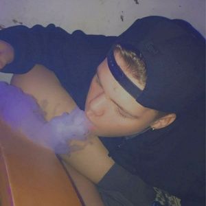 Meet your Posher, Jeffrey